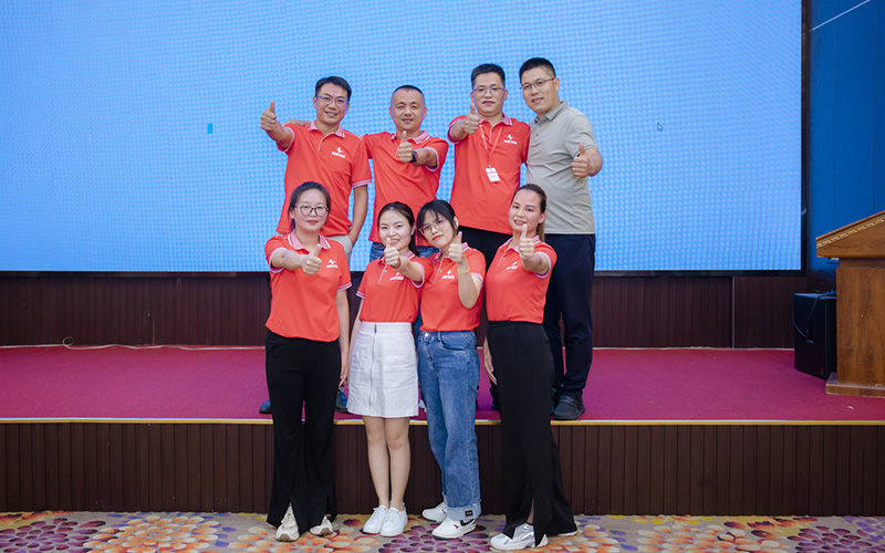 公司團(tuán)隊(duì)